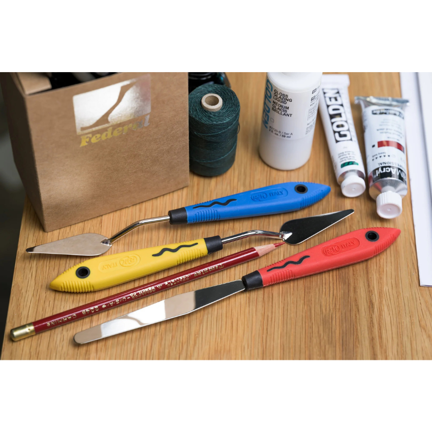 RGM Soft Grip Palette Knife – #006, Blue
