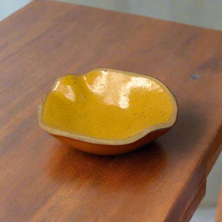 Small Ruffle Bowl | Mustard