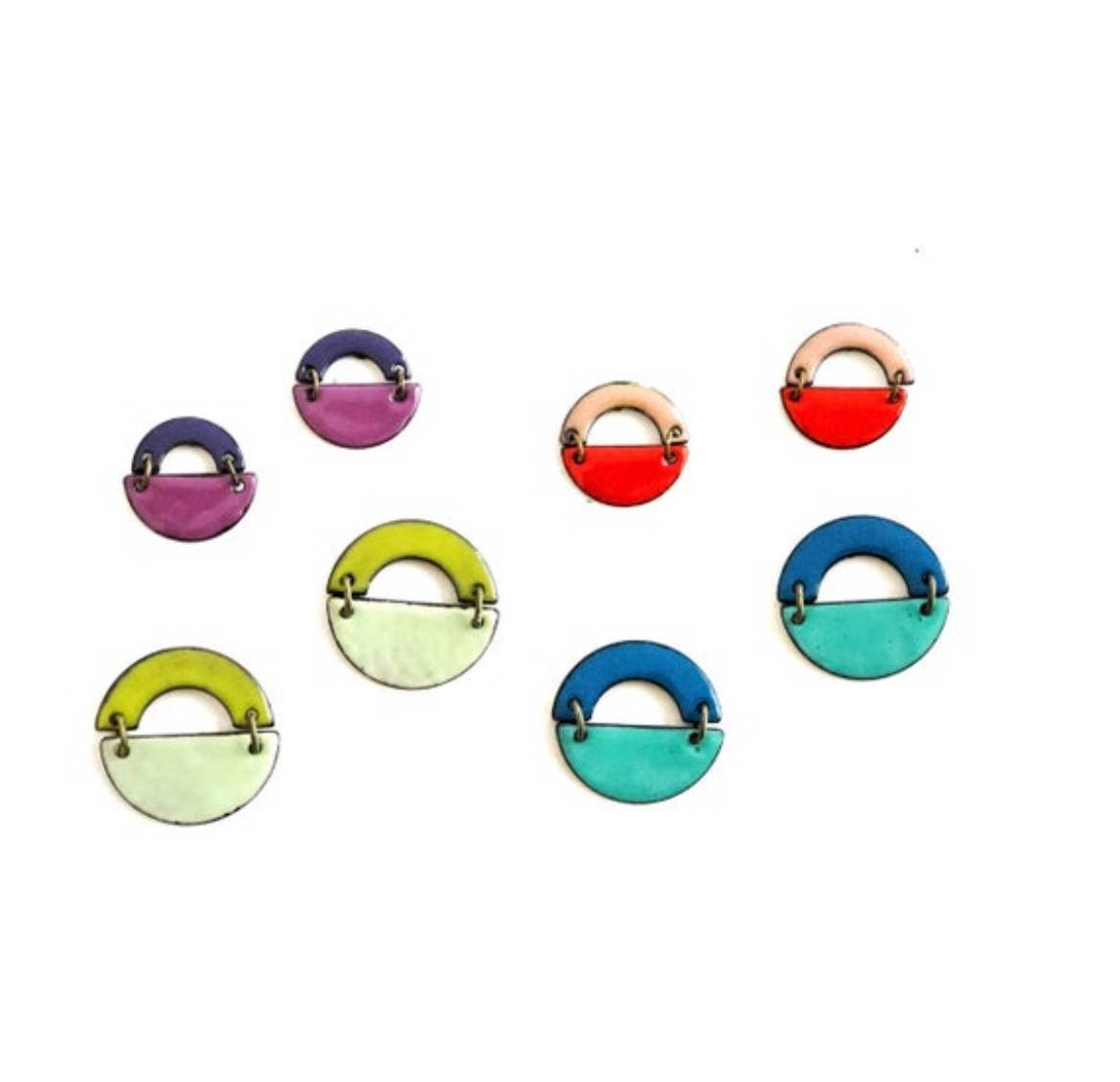 Mini Arcs in Purple | Post Earrings