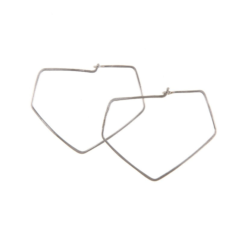 Minimalist in Silver | Hoop Earrings